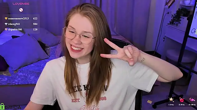 Alison_Doody: онлайн-секс-чат