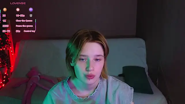 XXX chat uživo modela TaraEva