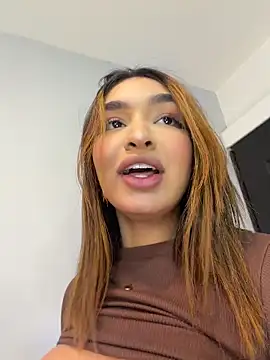 دردشة jenn_fit الجنسية المباشرة