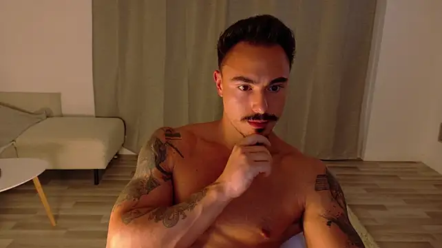 Chatroom XXX en direct de Master_Lukas