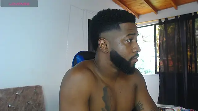Drake_Nassir4 Chat XXX in diretta