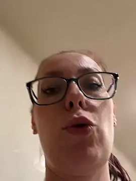 Chat +18 de RussianGirls_ ao vivo