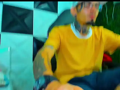 Boy_tatto77 live XXX chat
