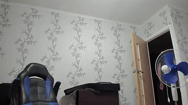 SanFrantsisko live XXX chat