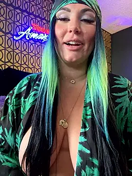 lovely_beast webcam show