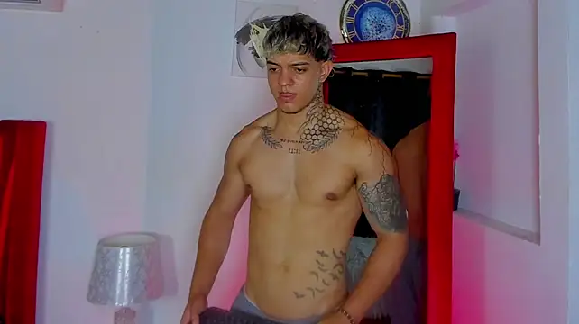 Noah__Browm Chat XXX in diretta
