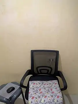 Asianboy_2000 Adlı Modelin Canlı XXX Sohbeti