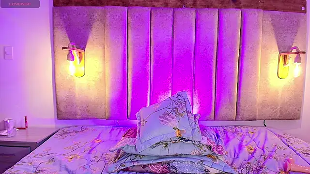Czat XXX na żywo – kitty_novaa