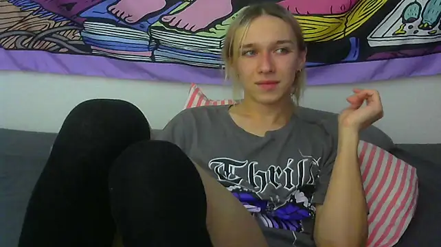 icebenz Chat XXX in diretta