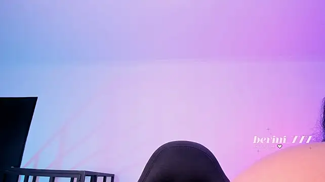 Živý XXX chat AmberiniHoffman