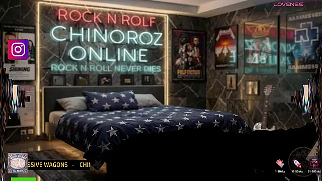 chino_roz Show in webcam