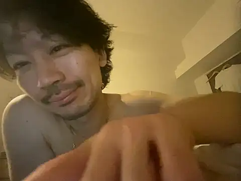 Chat +18 de Arista_09 ao vivo