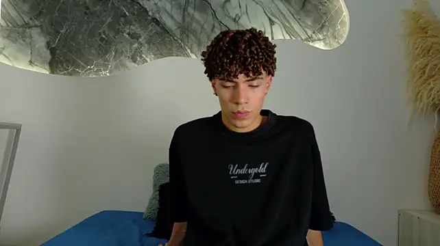 Monyel_Blake Live XXX-Chat