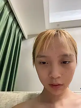 yangyang520-18girl webcam show