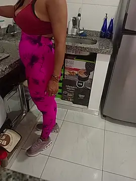 Elcontadorysusecretaria's Live XXX Chat