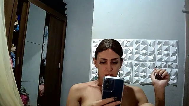 AlexiaDuucan's Live XXX Chat