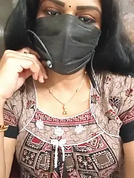 XXX chat uživo modela soundharya_tamil