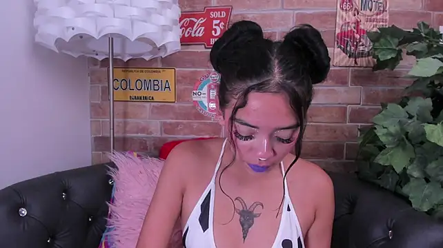 foxy_hannah's Live XXX Chat