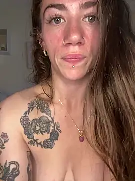 צ'אט XXX בשידור חי של ValenciaTheVixenXX