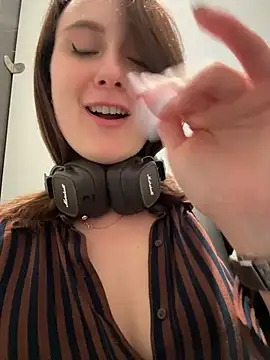 Dina_Tease Chat XXX in diretta