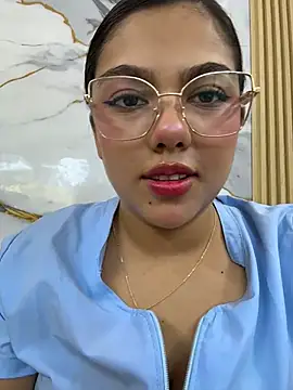 babysaritaa – Live XXX-chat