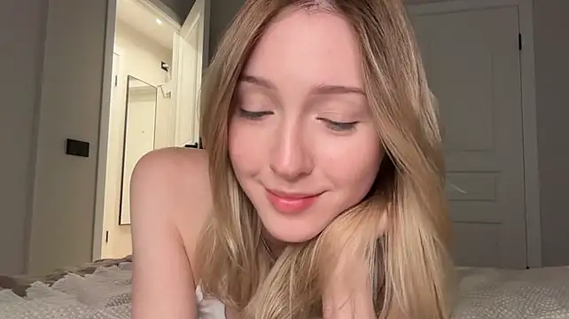 Kattie_Petite's Live XXX Chat