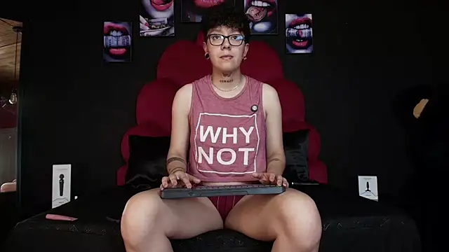 XXX chat uživo modela alex_noa