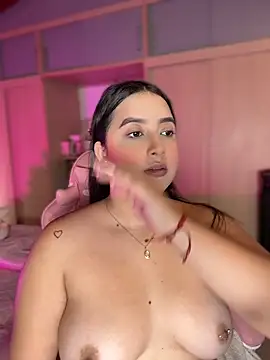 Emiily_Moore1's Live XXX Chat