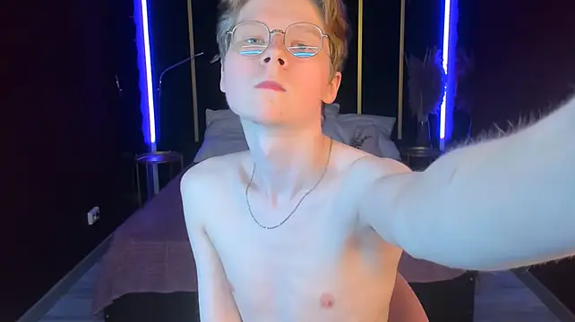 DanielSanders Chat XXX in diretta