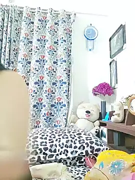 Odhora-20's Live XXX Chat