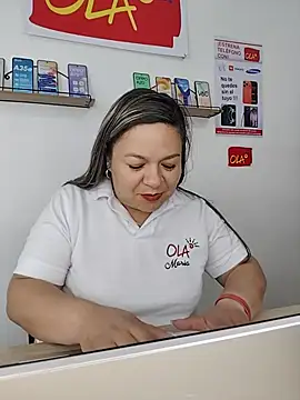 Charlott-1n Live XXX chat