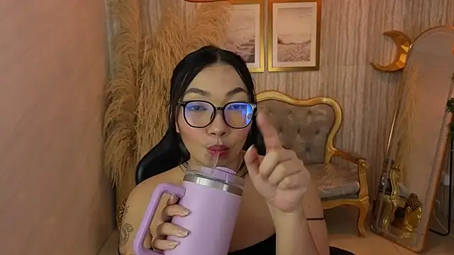 Živý XXX chat Akari_s