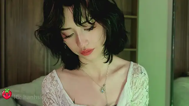 HannahSky_のライブXXXチャット