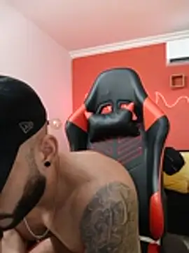 Mike_savage3 élő XXX-chatje
