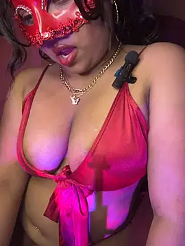 SlutrySiren Chat XXX in diretta