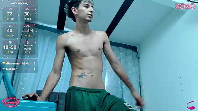 XXX chat uživo modela LyanLazarBBC