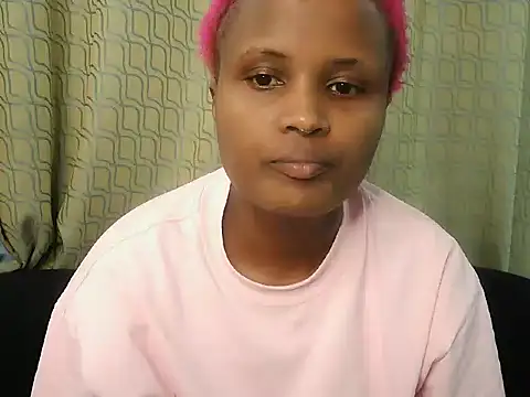 Sassy_sassie Show in webcam