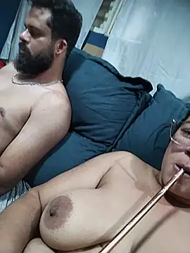 Show de jessylopes na webcam