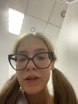 Chat XXX en directo de MilliWish