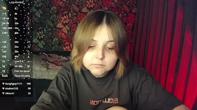 vendymories Adlı Modelin Canlı XXX Sohbeti