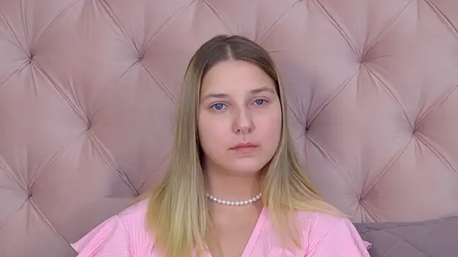 Chat XXX en directo de TinnaBurton