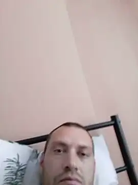 צ'אט XXX בשידור חי של klanvezer