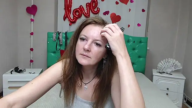 MeganPirs XXX чат на живо