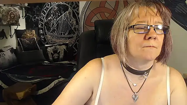 TittenMichelle élő XXX-chatje