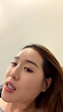 momoli60 라이브 XXX 채팅