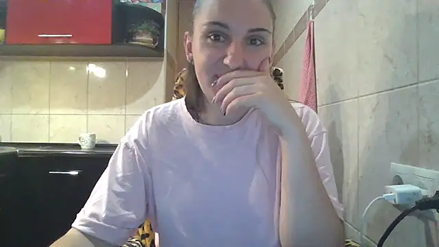 Lacmi30 Chat XXX in diretta