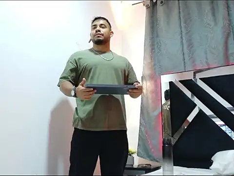 DrakeEvans লাইভ XXX চ্যাট