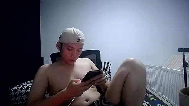 แชท XXX สดของ yichen008