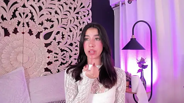 Chat XXX en directo de Nanami_