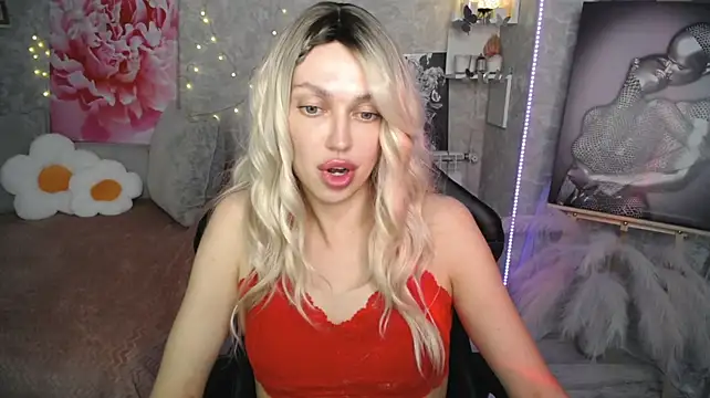 NickyAdamidi 现场XXX聊天